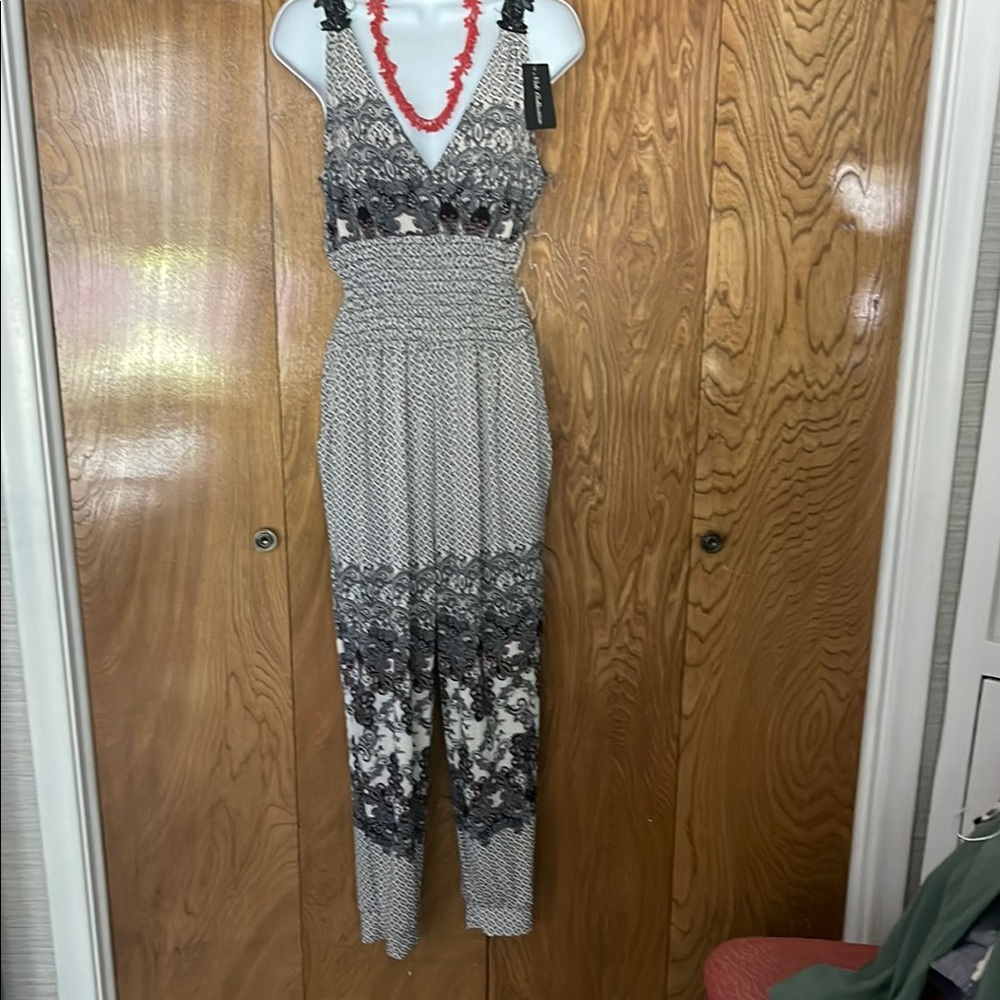Elegant Black and White Jumpsuit
